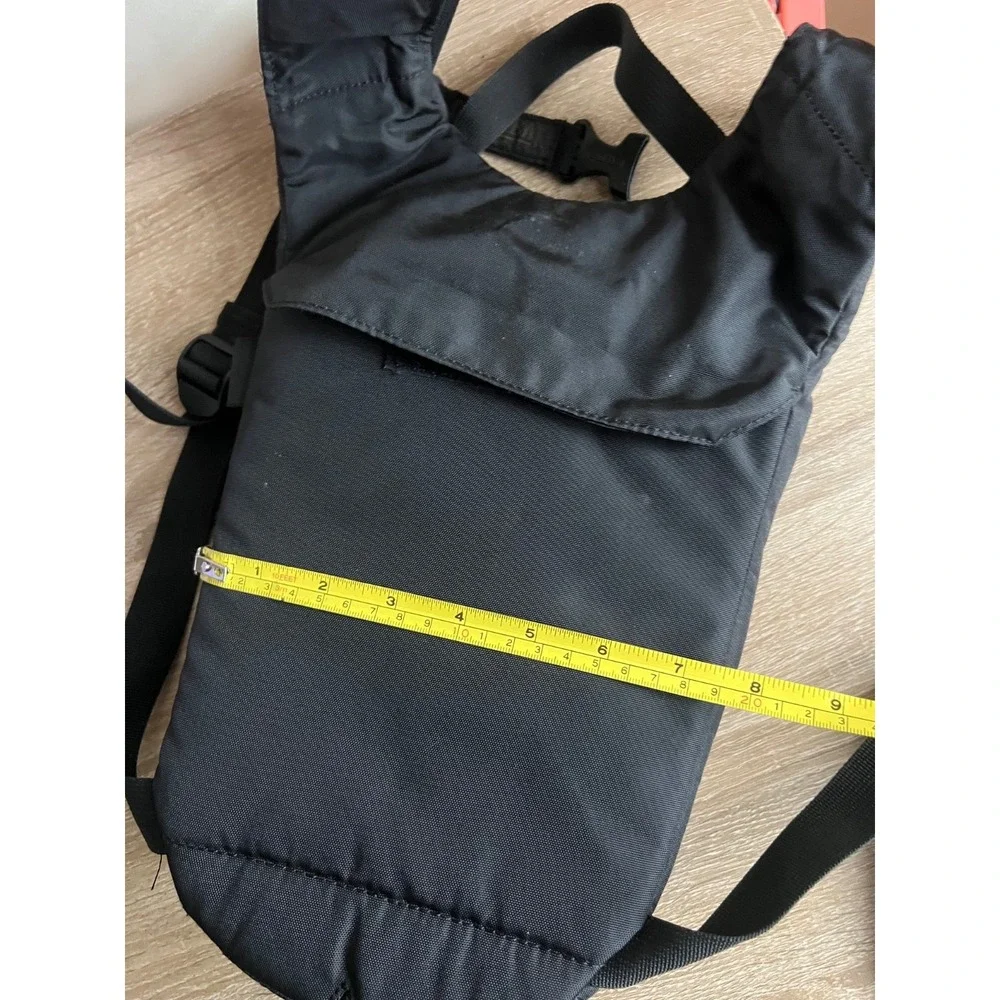Camelbak‎ Hydration Backpack Only Classic Black Gorpcore Travel Hiking Camping